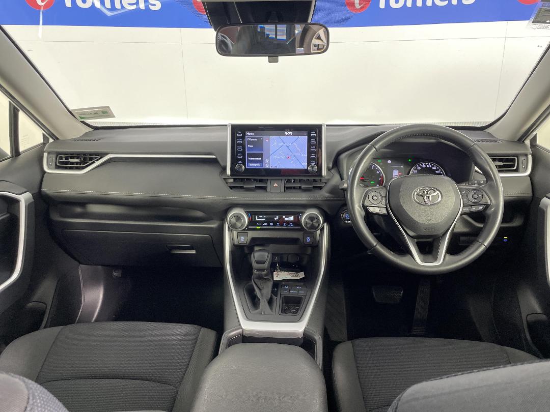 Photo '17' of Toyota Rav4 Photo '17' of Toyota Rav4