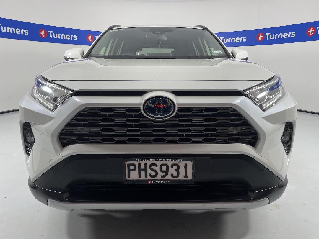 Photo '2' of Toyota Rav4