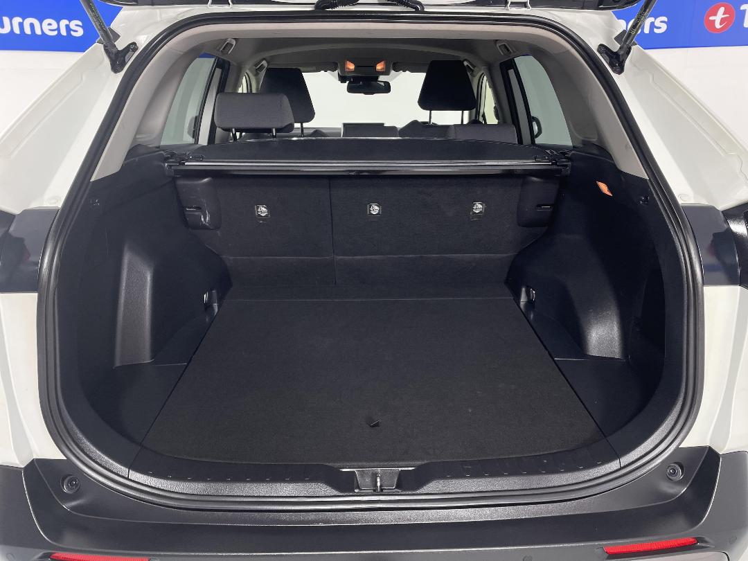 Photo '14' of Toyota Rav4