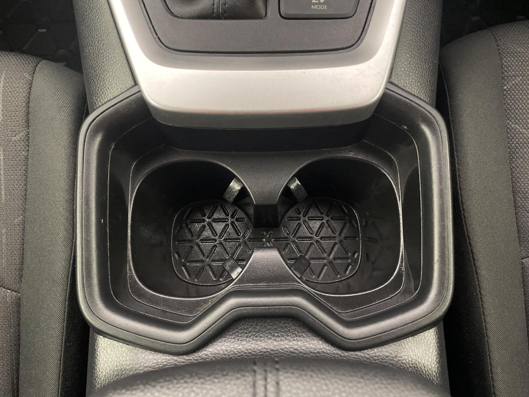 Photo '23' of Toyota Rav4