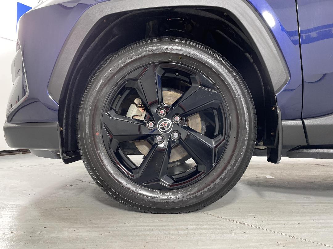 Photo '10' of Toyota Rav4