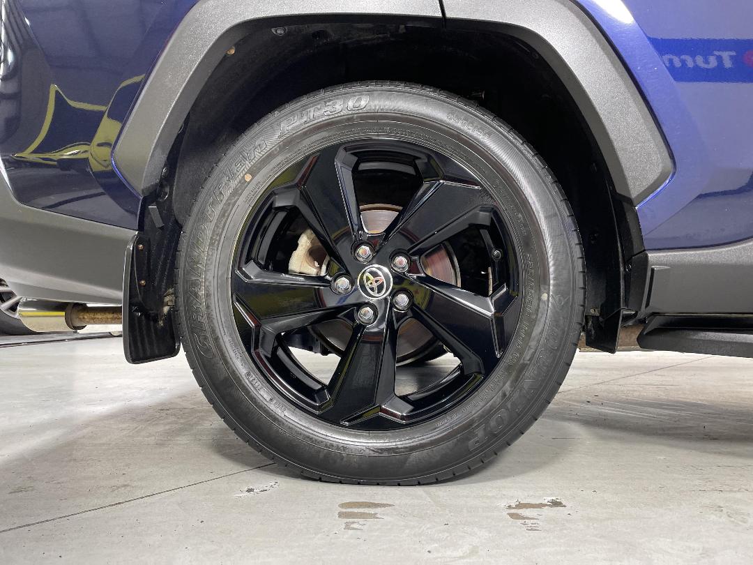 Photo '12' of Toyota Rav4