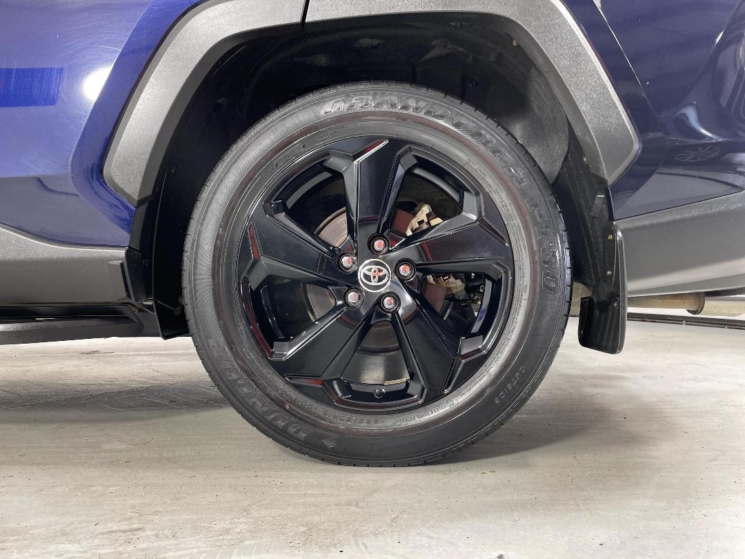 Photo '11' of Toyota Rav4