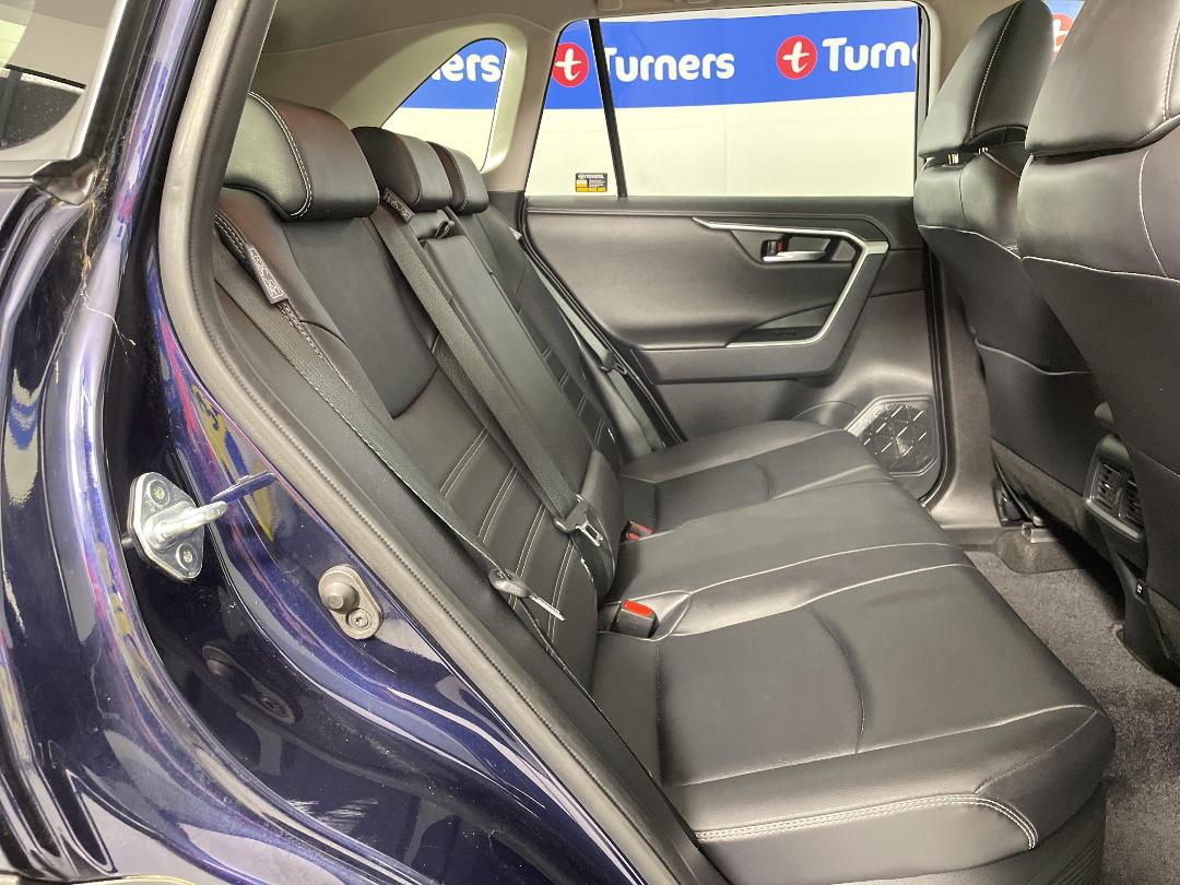 Photo '20' of Toyota Rav4