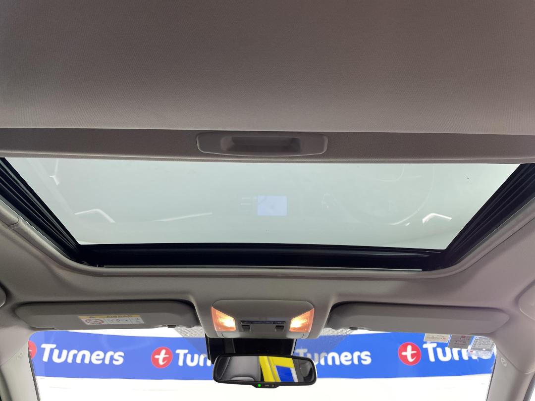 Photo '42' of Toyota Rav4