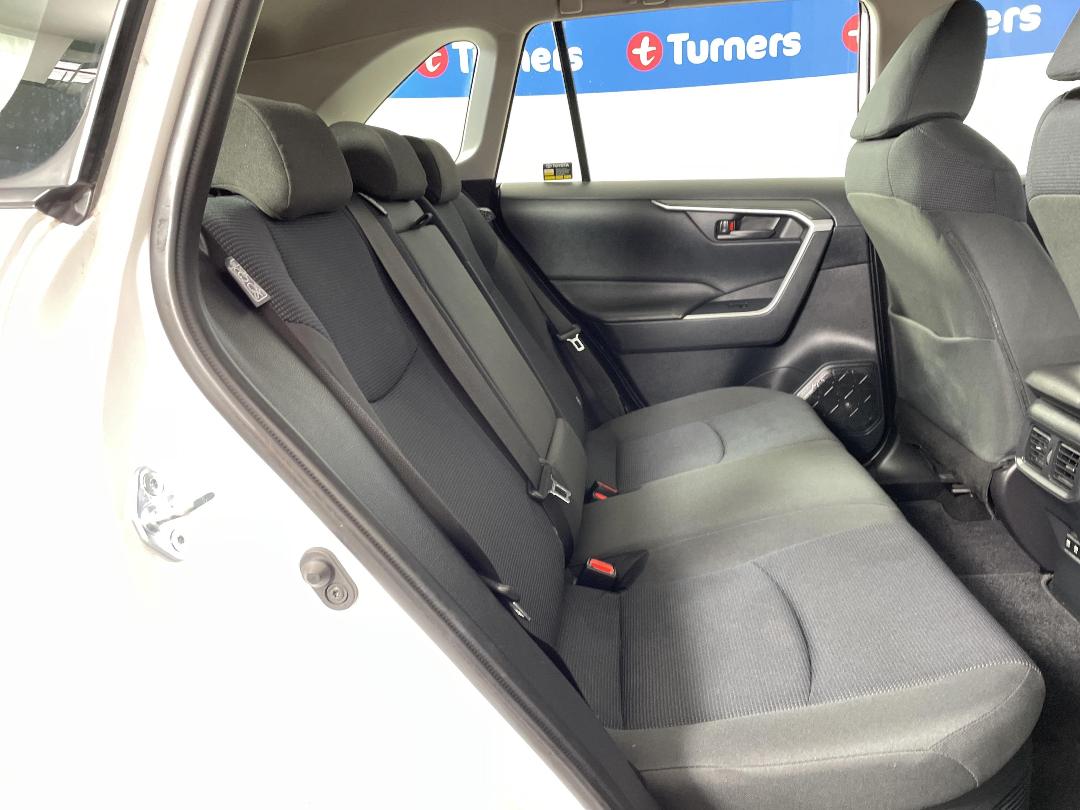 Photo '20' of Toyota Rav4