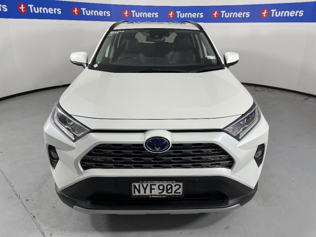 Photo '2' of Toyota Rav4