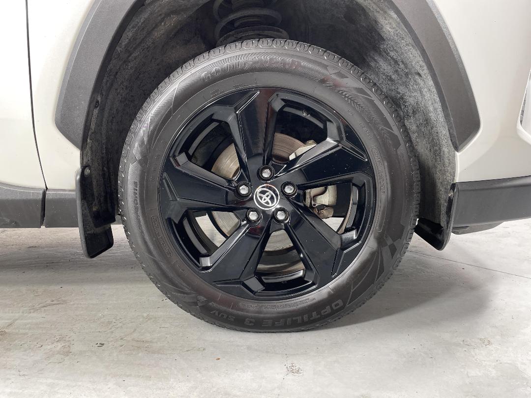 Photo '9' of Toyota Rav4