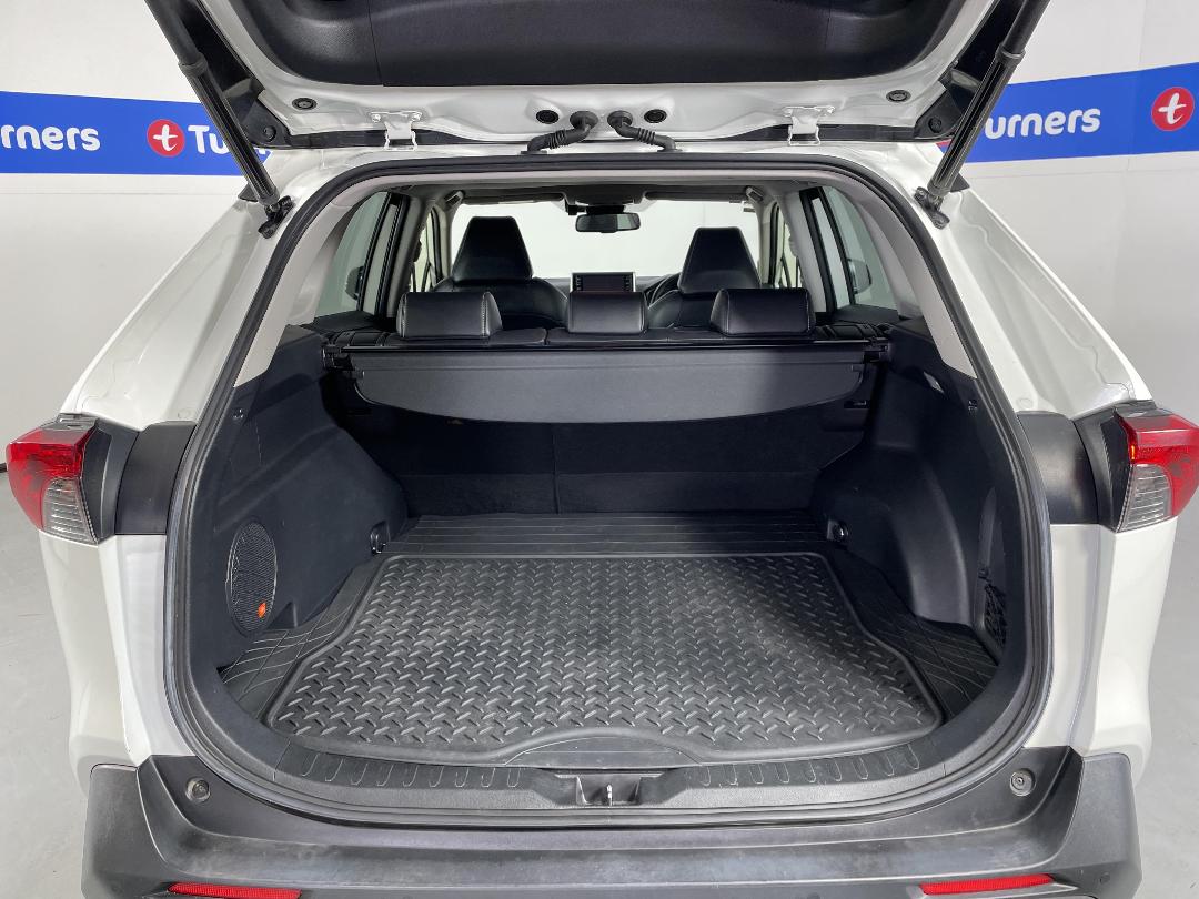 Photo '14' of Toyota Rav4