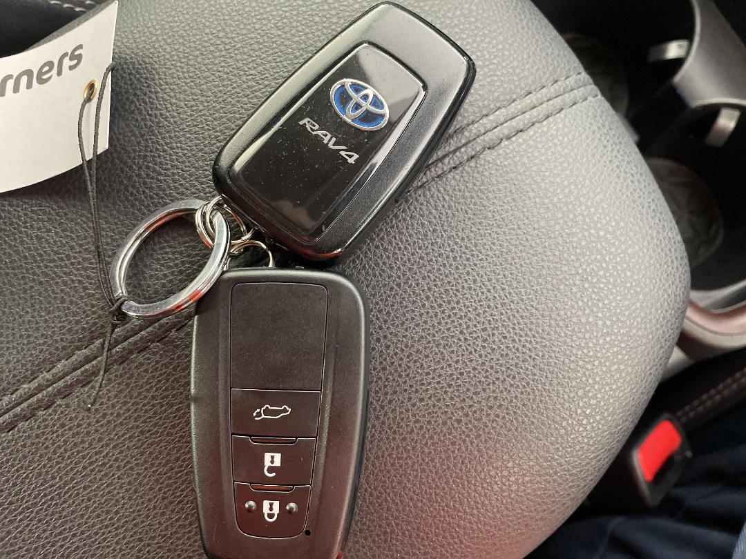 Photo '22' of Toyota Rav4