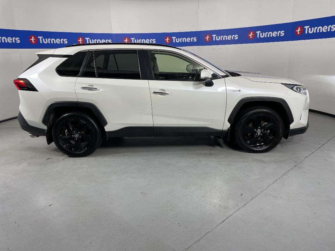 Photo '23' of Toyota Rav4