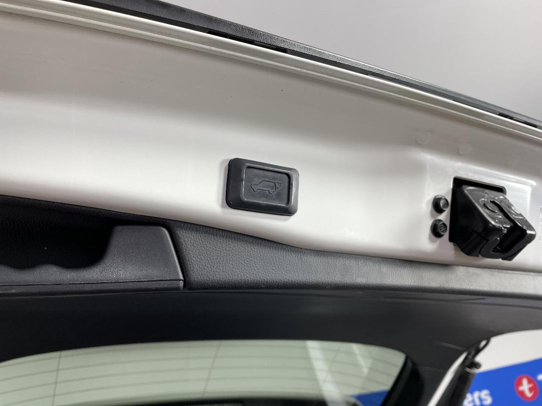 Photo '26' of Toyota Rav4