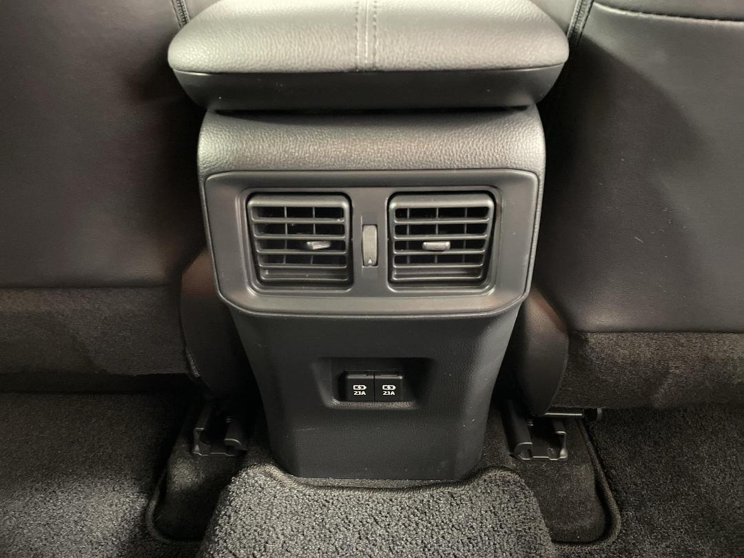 Photo '35' of Toyota Rav4