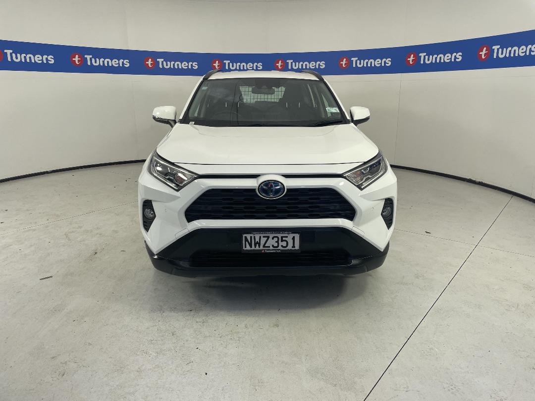 Photo '2' of Toyota Rav4