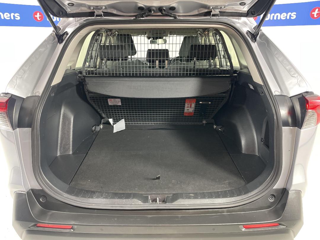 Photo '14' of Toyota Rav4