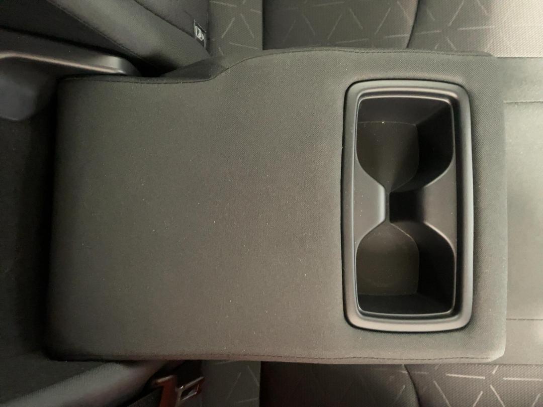 Photo '24' of Toyota Rav4