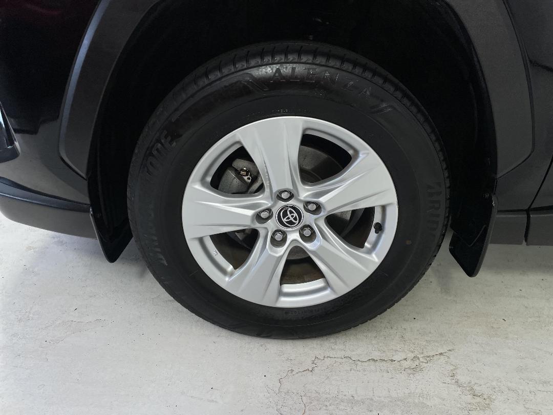 Photo '10' of Toyota Rav4 Photo '10' of Toyota Rav4