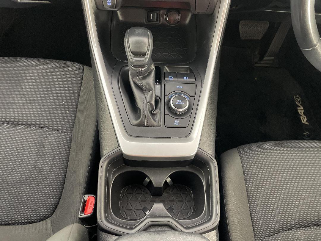 Photo '18' of Toyota Rav4