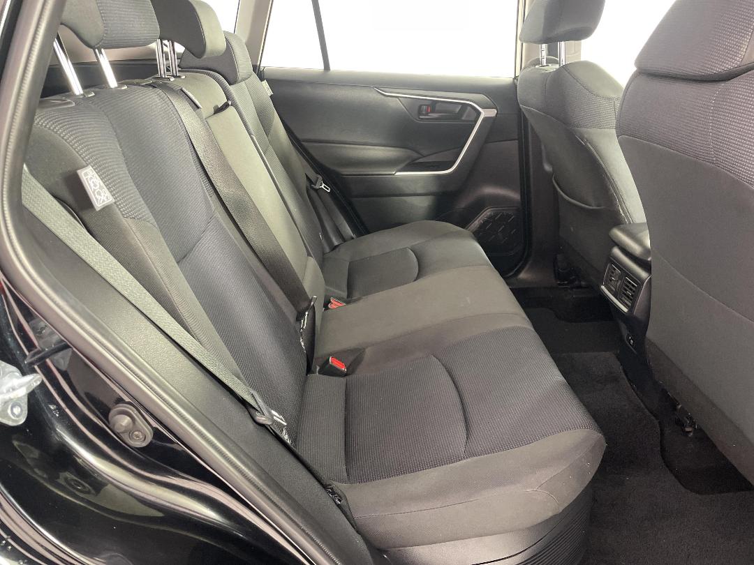 Photo '20' of Toyota Rav4