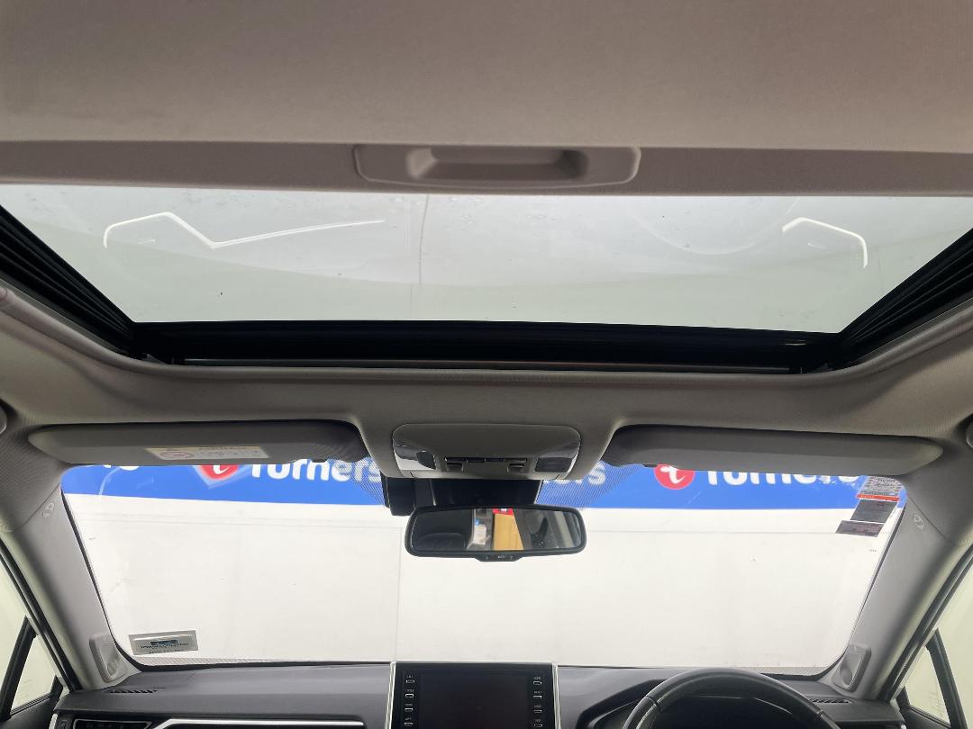 Photo '23' of Toyota Rav4