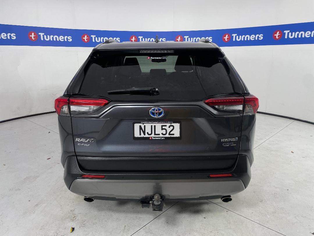 Photo '6' of Toyota Rav4