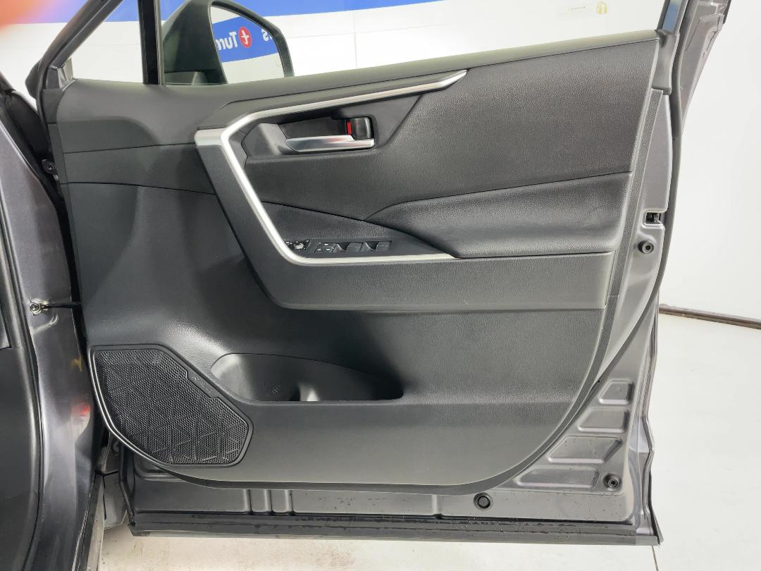 Photo '15' of Toyota Rav4