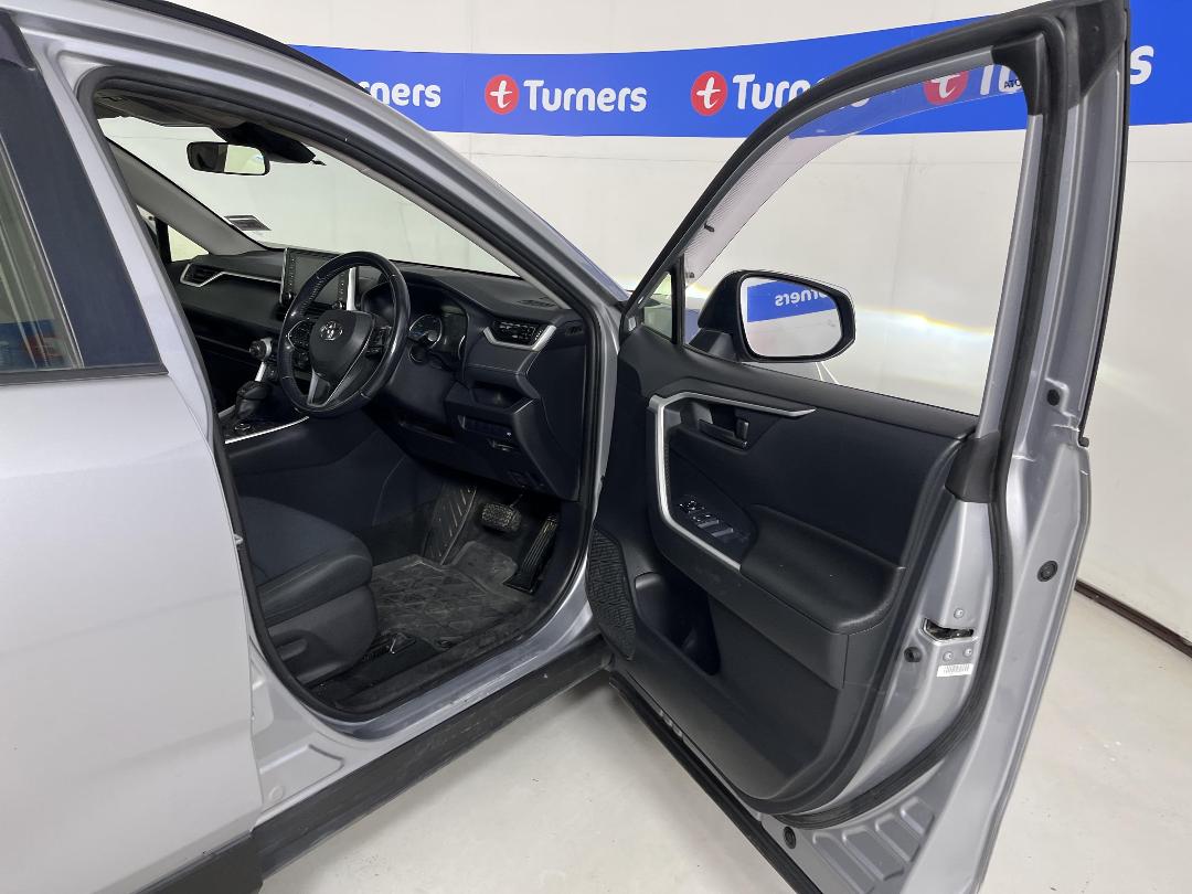 Photo '15' of Toyota Rav4