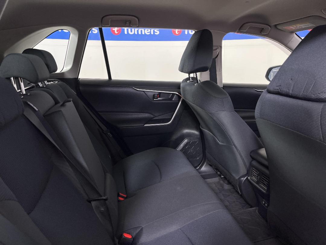 Photo '20' of Toyota Rav4