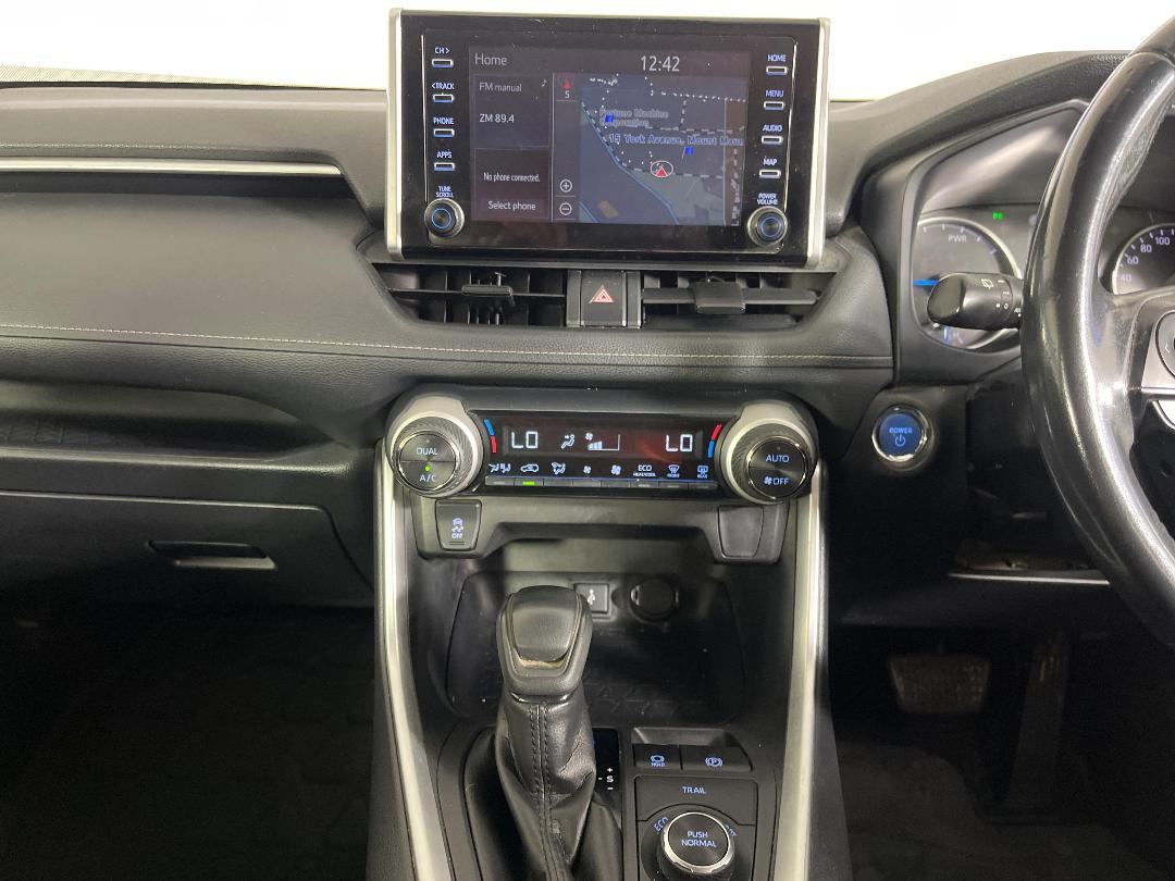 Photo '18' of Toyota Rav4