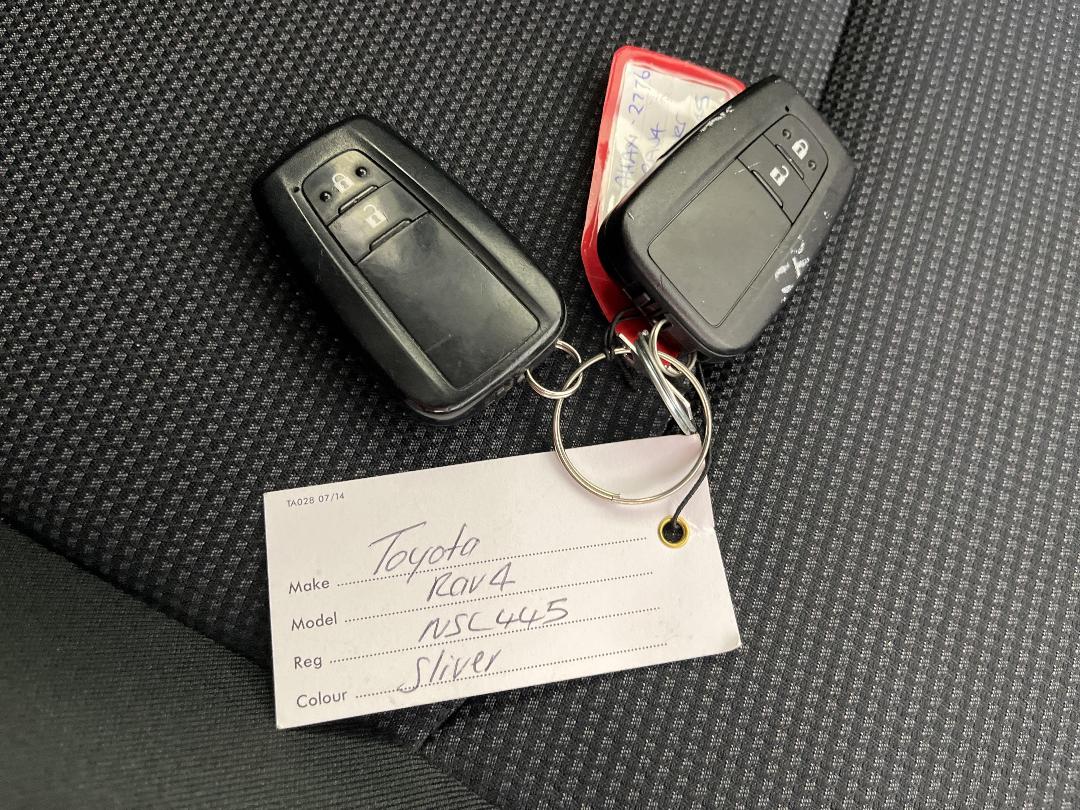 Photo '22' of Toyota Rav4