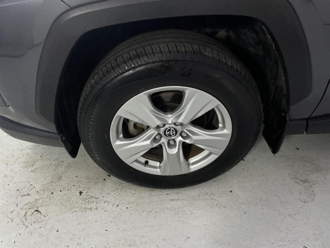 Photo '10' of Toyota Rav4