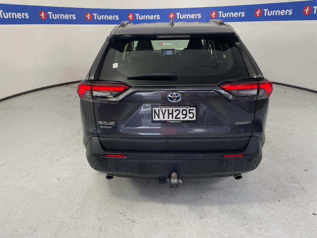 Photo '6' of Toyota Rav4