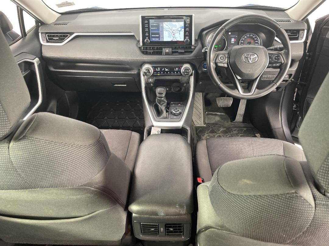 Photo '18' of Toyota Rav4