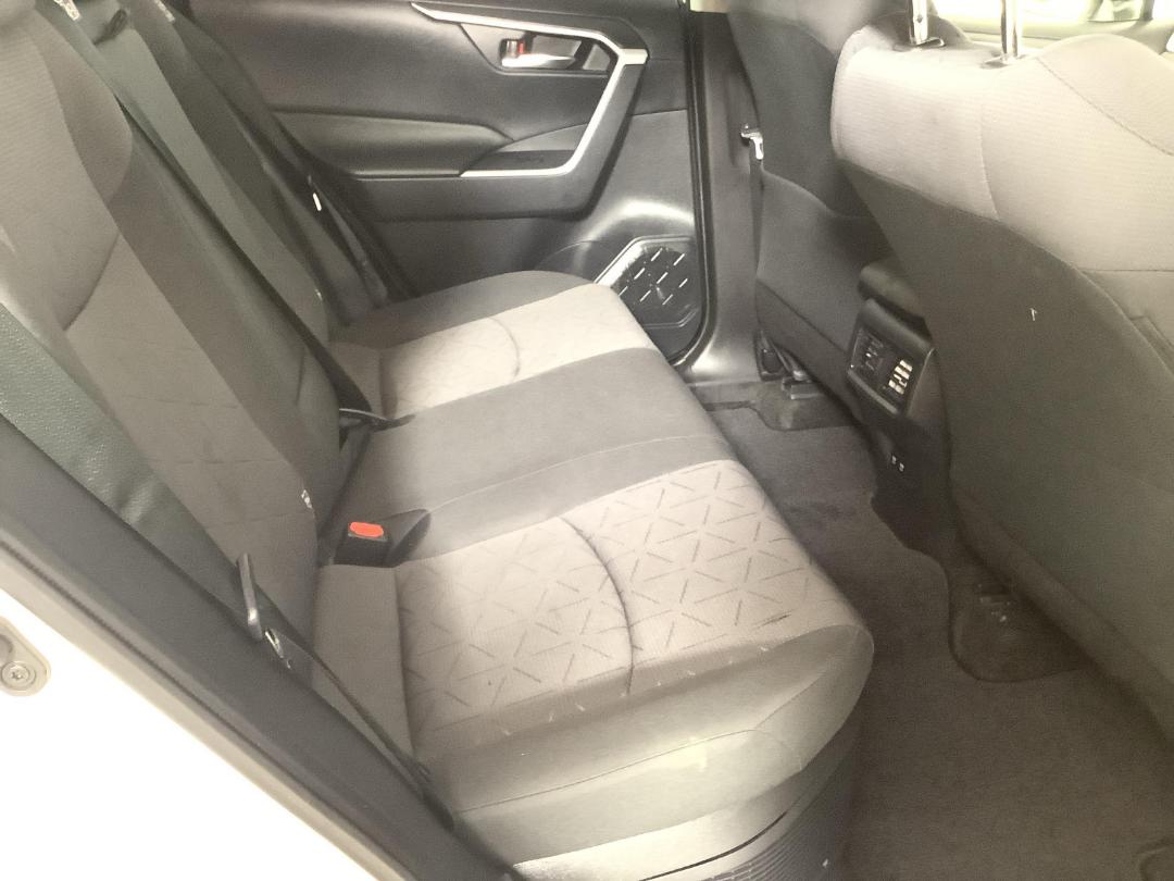 Photo '20' of Toyota Rav4