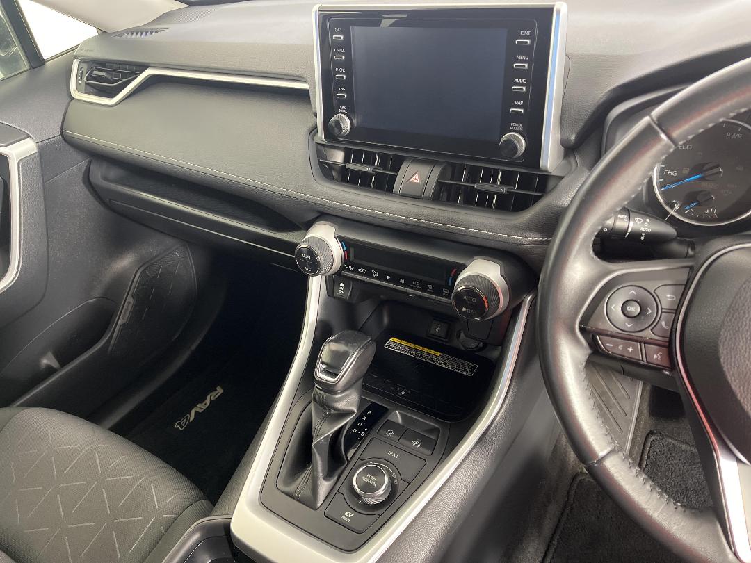 Photo '18' of Toyota Rav4