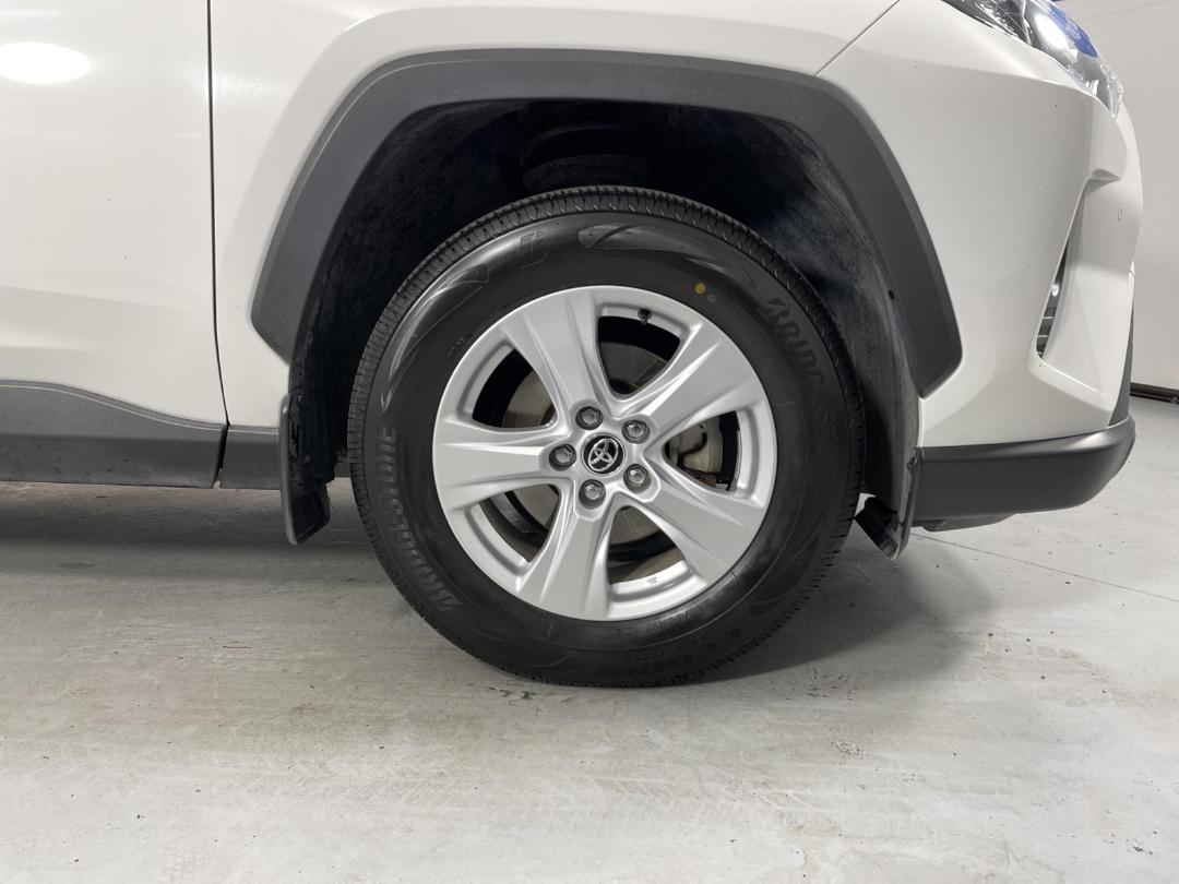 Photo '9' of Toyota Rav4