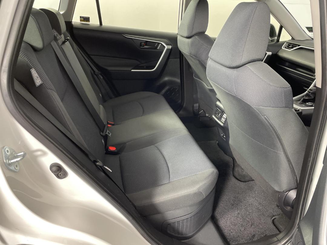 Photo '20' of Toyota Rav4