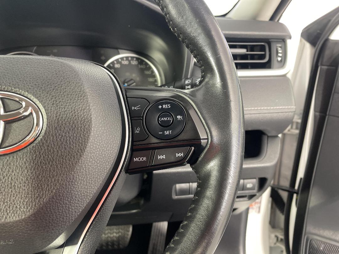 Photo '28' of Toyota Rav4