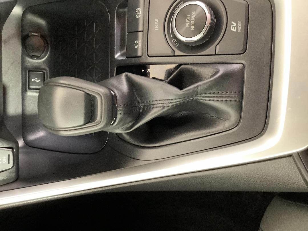 Photo '18' of Toyota Rav4 Photo '18' of Toyota Rav4