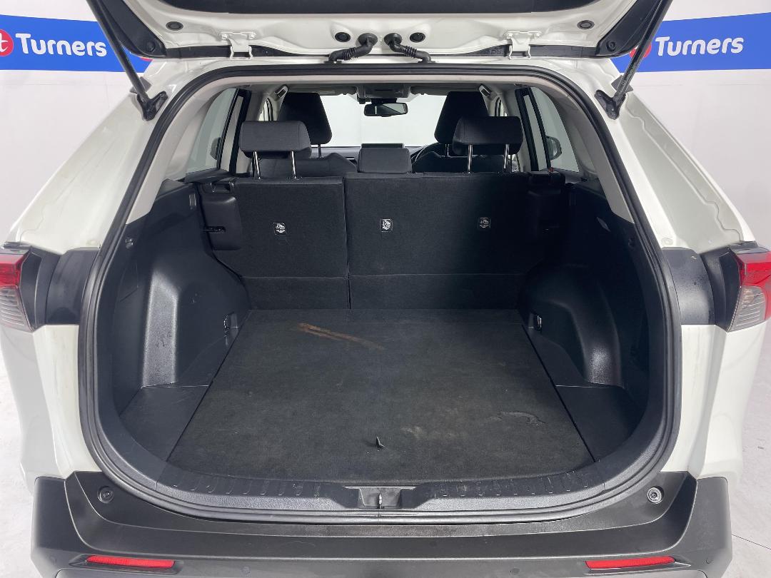 Photo '14' of Toyota Rav4