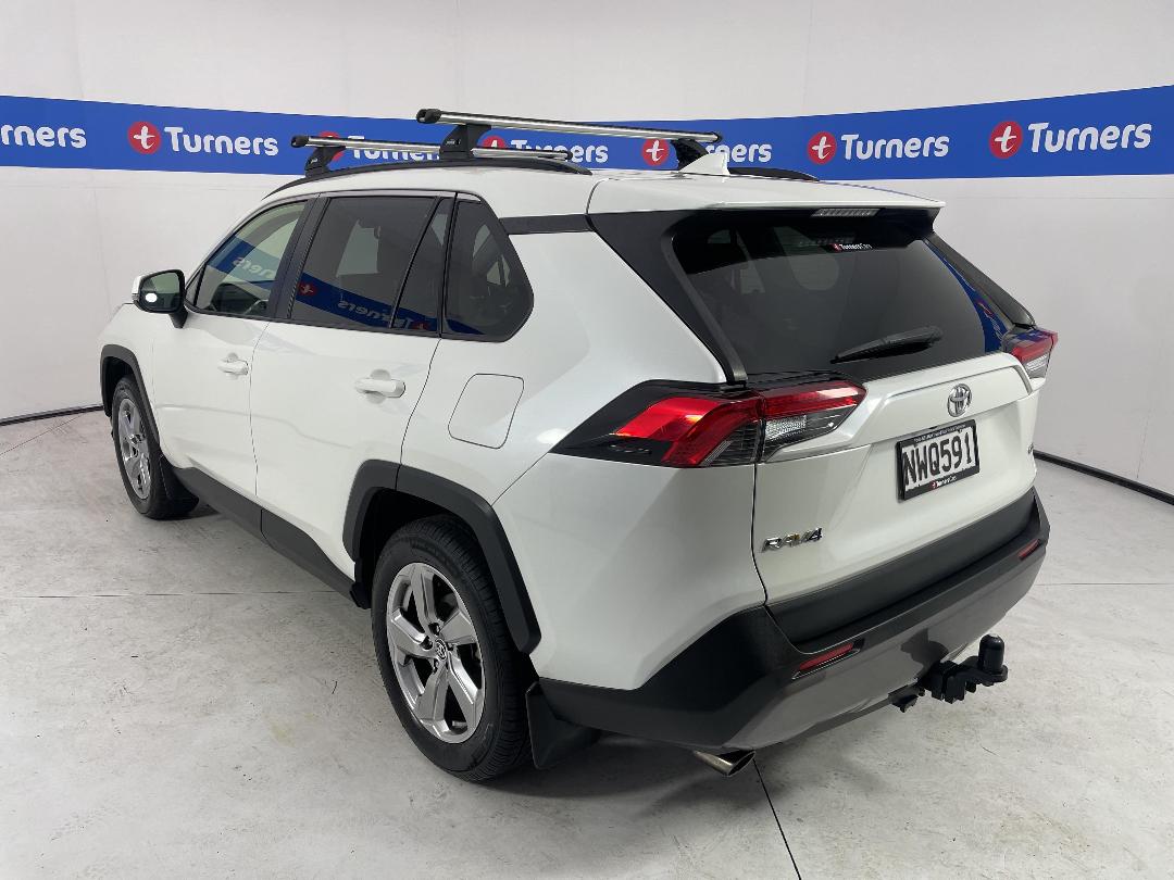 Photo '5' of Toyota Rav4