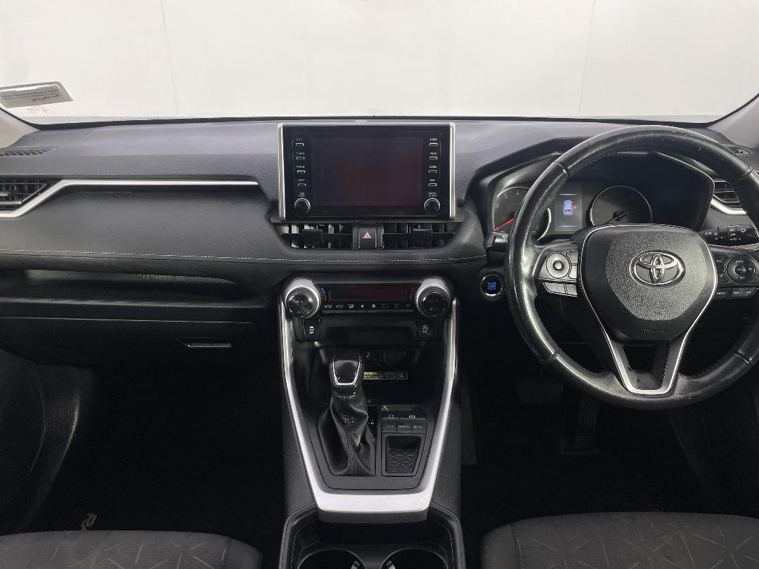 Photo '17' of Toyota Rav4