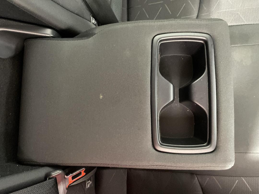 Photo '24' of Toyota Rav4