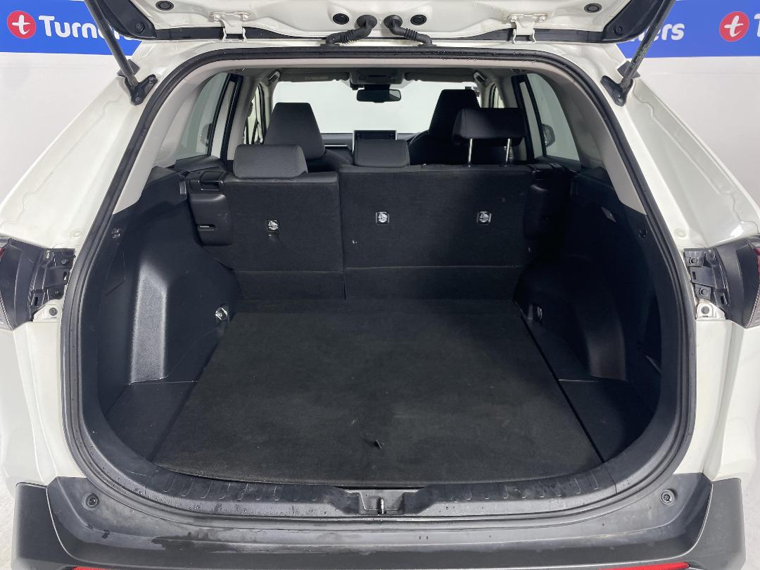 Photo '14' of Toyota Rav4