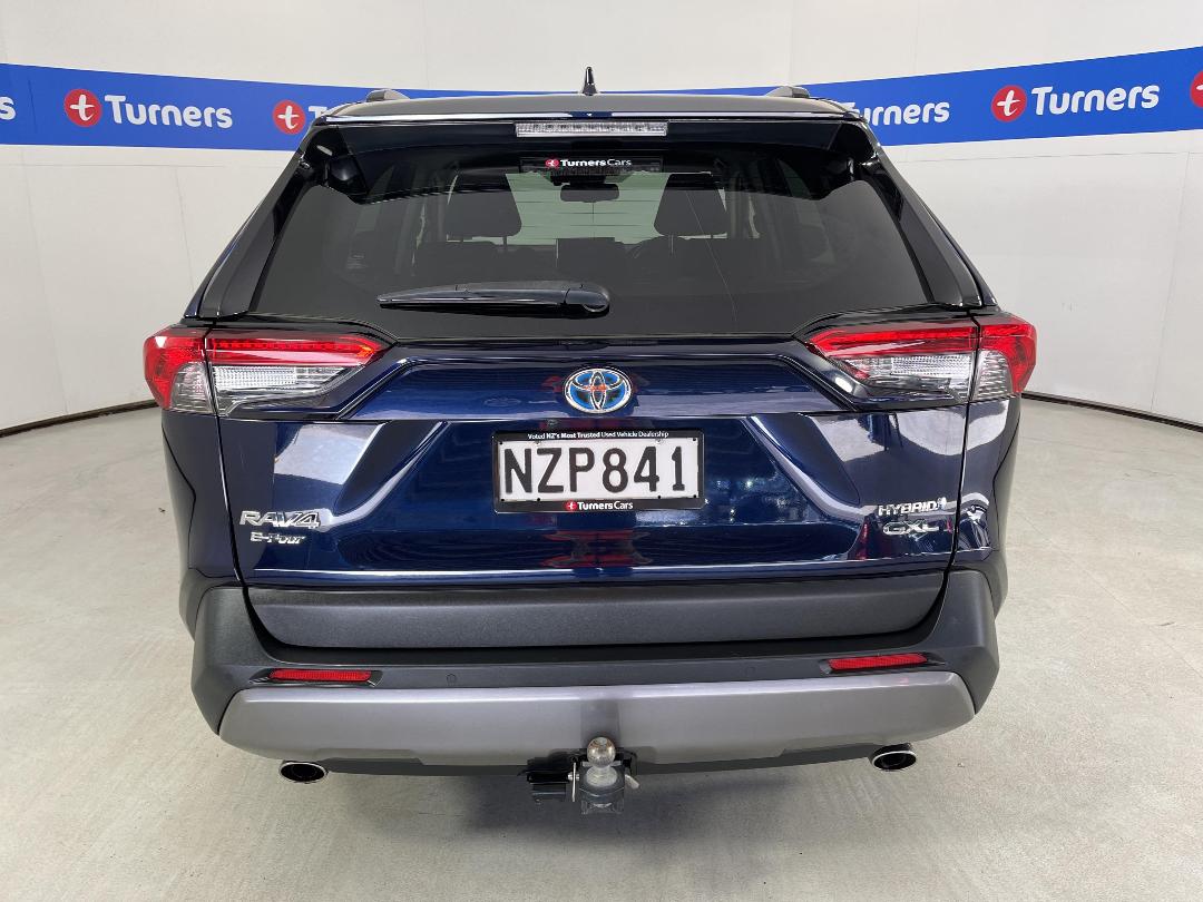 Photo '6' of Toyota Rav4