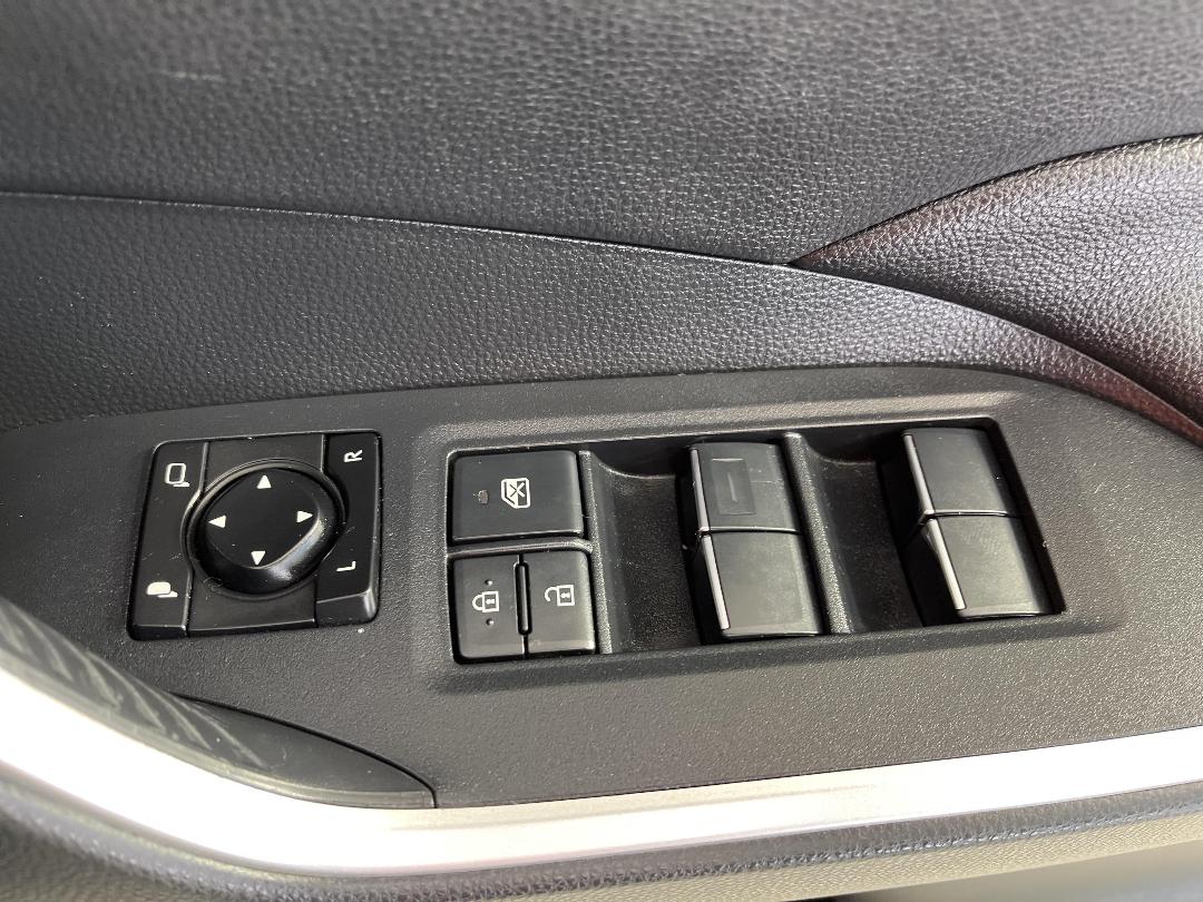 Photo '23' of Toyota Rav4