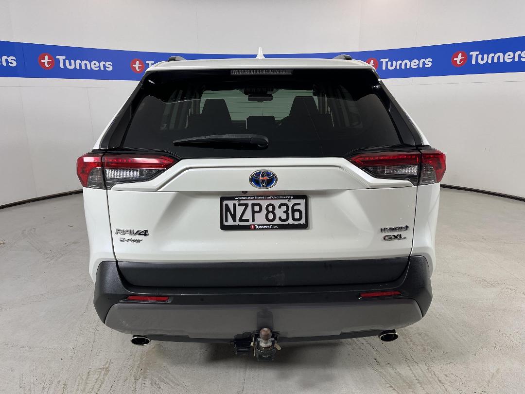 Photo '6' of Toyota Rav4