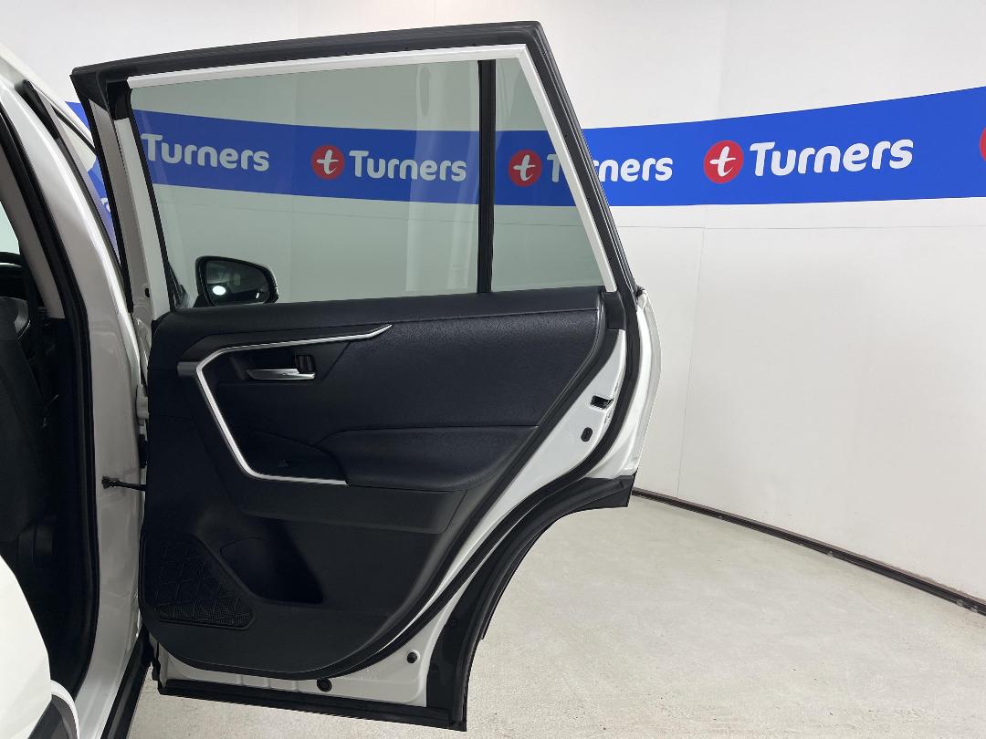 Photo '19' of Toyota Rav4