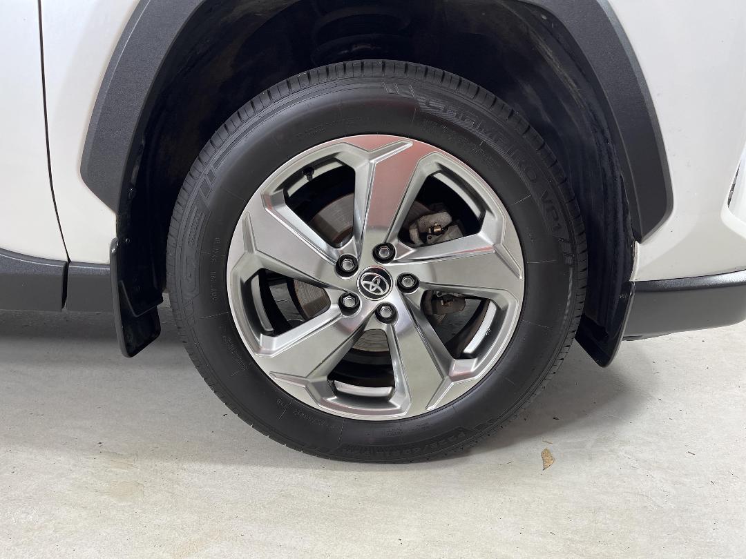 Photo '9' of Toyota Rav4 Photo '9' of Toyota Rav4