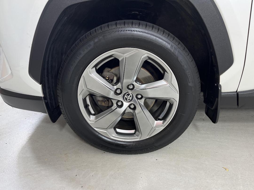 Photo '10' of Toyota Rav4 Photo '10' of Toyota Rav4